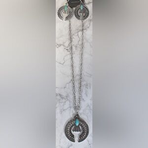 Ambers Allie Thunderbird Jewelry Set With Turquoise Colored Accents